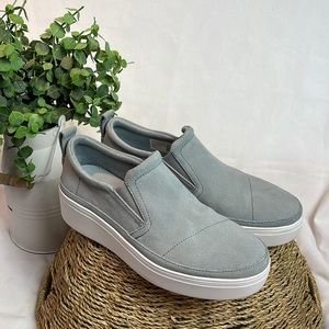 TOMS Platform Tristan Slip On Sneaker size 7.5 - stone gray. NWOT